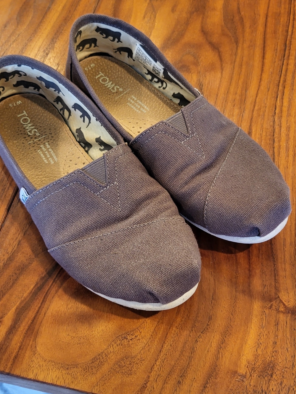 TOMS Kids Canvas Slip-On Moccasins in Brown